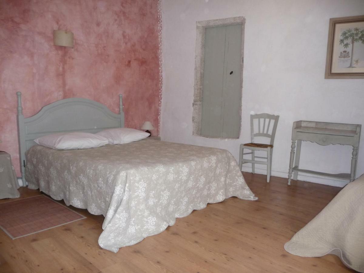 La Villages Chambres D'Hotes Vallabrègues Exteriör bild